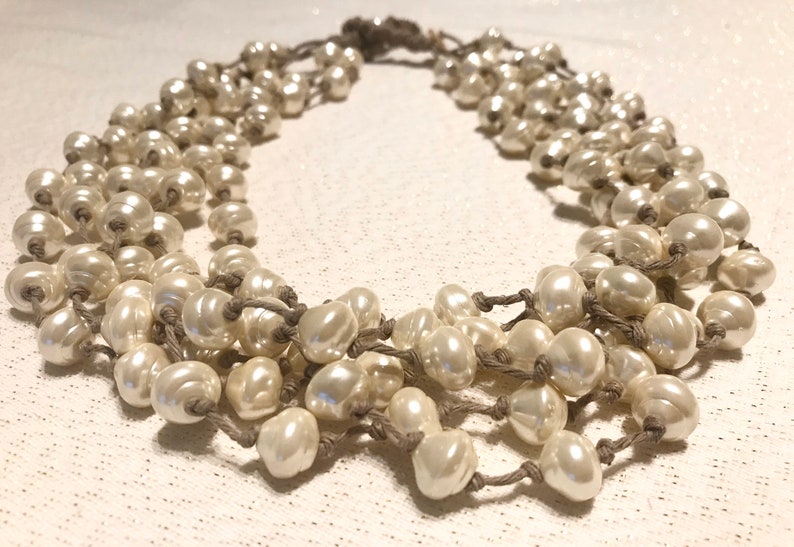 Giotto multiwire necklace in natural hemp and glass beads