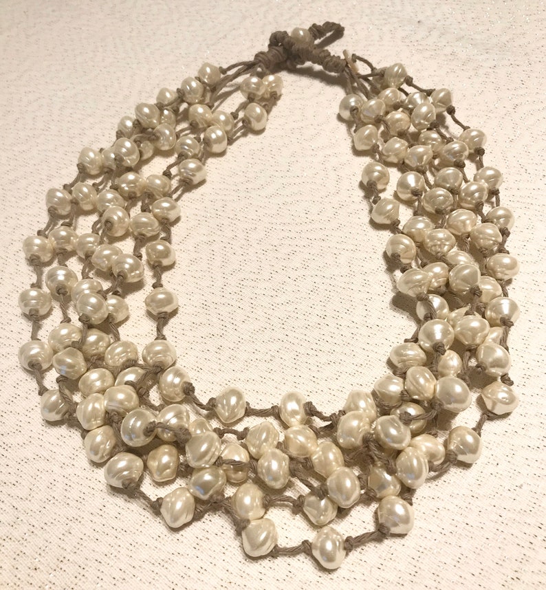 Giotto multiwire necklace in natural hemp and glass beads