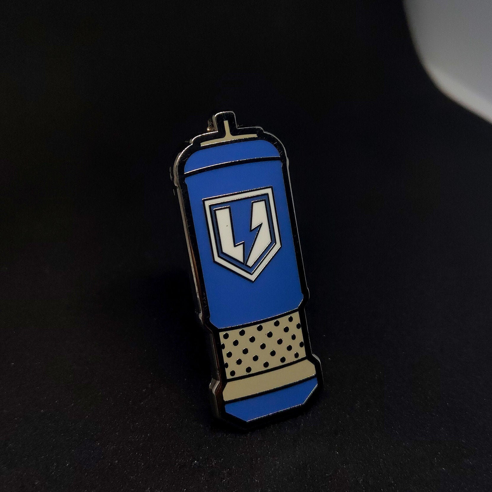 Shield Battery Apex Legends Enamel Pin Badge Etsy