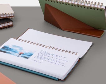 Gepersonaliseerd dagboek in landschapsstijl | Notitieboek met ingebouwde standaard | Maand- en weekplanner in landschapsstijl | Op maat gemaakt