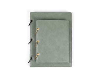 Navulbaar groen notitieboek | Gepersonaliseerd cadeau | Notitieboek met 3 ringen op maat | Blanco, gelijnd, brede lijnen, stippen en meer | Bedrijfslogo |