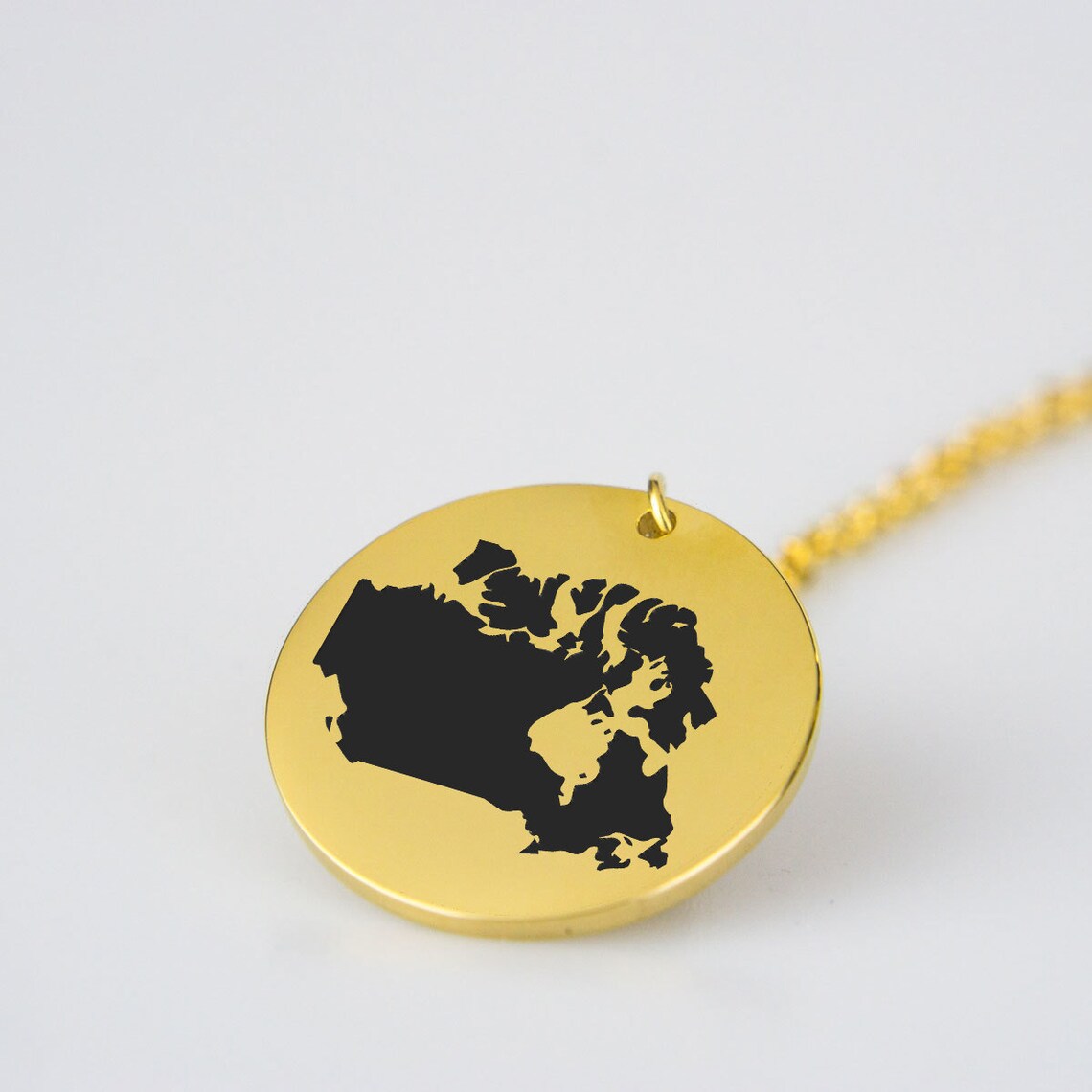 Countries of the World Pendant Necklace // CANADA // Etsy