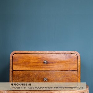 Mango Wood Floating Nightstand | Mid Century Modern Bedside Table Bild 1
