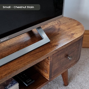 Solid Wood TV Stand 110cm Wide with Storage for Living Room Natural Light Brown zdjęcie 13
