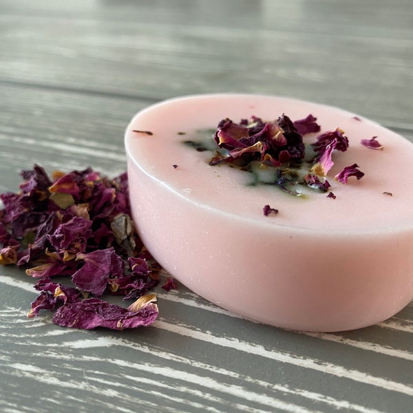 English Rose Infused Rose Petals Soap. Homemade & handmade in Suffolk. hydrates dry skin, Helps eczema, Natural ingredients