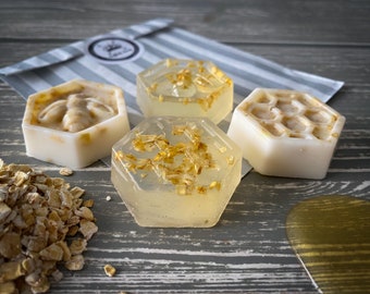 Honey & Oatmeal Handmade Soap Set of 4. Homemade and Handpoured in Suffolk. Natural Soap, stocking filler, christmas gift,