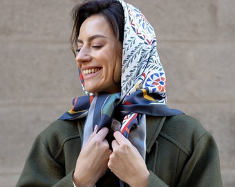 Beautiful Shawl 'Angel' – Modern Art inspired Design in Artificial Silk