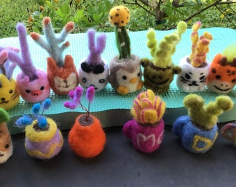 Felt plant friends premade