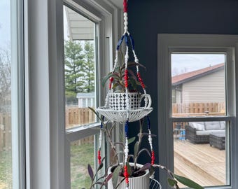 Vintage Patriotic Hanger