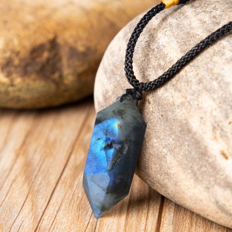 Natural Labradorite Stone Pendant Necklace-Healing Labradorite Gemsto…