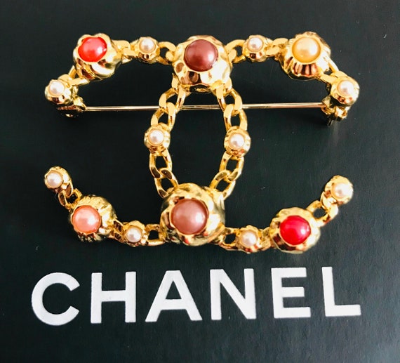 Chanel Vintage Brooch