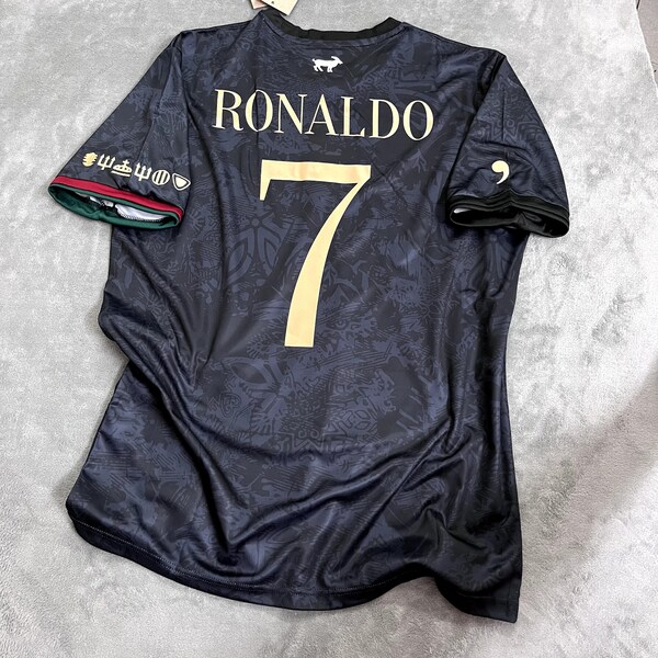 Retro Portugal Jersey for Fans 23-24 Portugal Special Edition Comma Football Ronaldo #7 Joint 2024 edition Embrace Greatness Jersey
