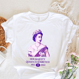 Retro Queen Elizabeth T-Shirt, Queen Elizabeth Homage Tshirt, Queen Elizabeth Fan, Queen Elizabeth Retro 90s, Queen Elizabeth Shirt
