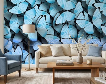 Papel pintado de mariposas azul claro con detalles mágicos para pared.