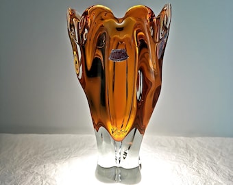 Vintage Czech Bohemia art glass satin Uranium crystal glass decorative plant pot Vintage Czech Bohemia art glass satin Uranium crystal glass decorative plant pot