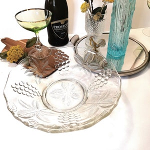 Bowl &#39;Grapes&#39; Pressed Glass by Frantisek Peceny Sklo Union 1983