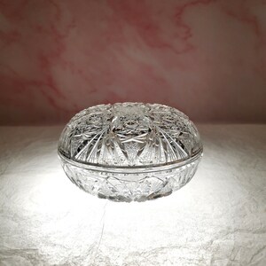 Boîte en verre de cristal / pot de bonbons des années 1960