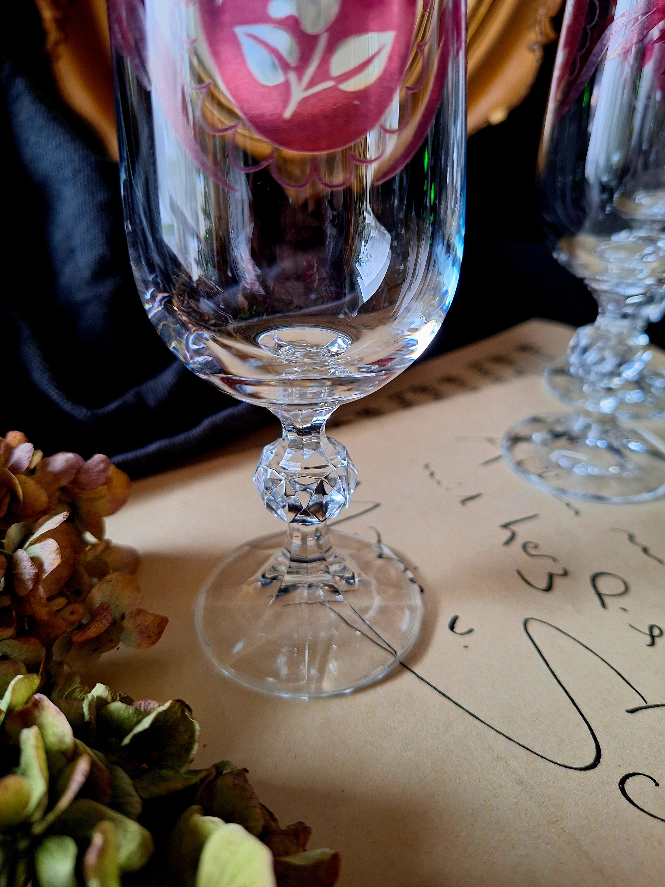 ヴィンテージハンドカットガラスボヘミアンクリスタル 1970年 ボヘミアクリスタル ワイングラス 2脚 チェコ製 ハンドカット