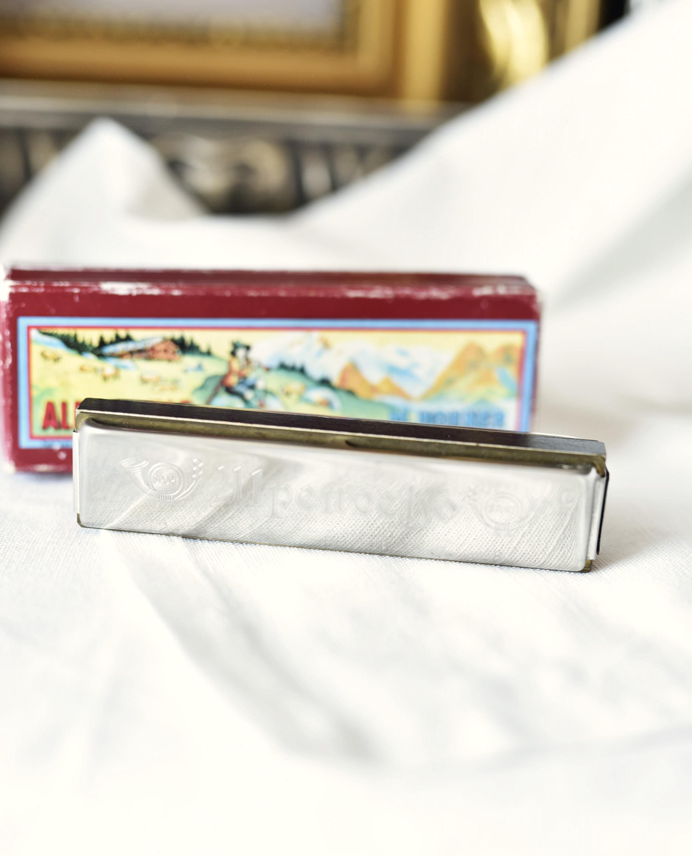ドイツHOHNER社ECHO BELL クラシックハーモニカ楽器美箱入（除菌済み ヴィンテージ Hohner Alpen-Echo トレモロハーモニカ C調 オリジナル