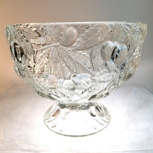 Art Deco-glasskål: Rudolf Schröter Cherries Design, Josef Inwald Glasbruk