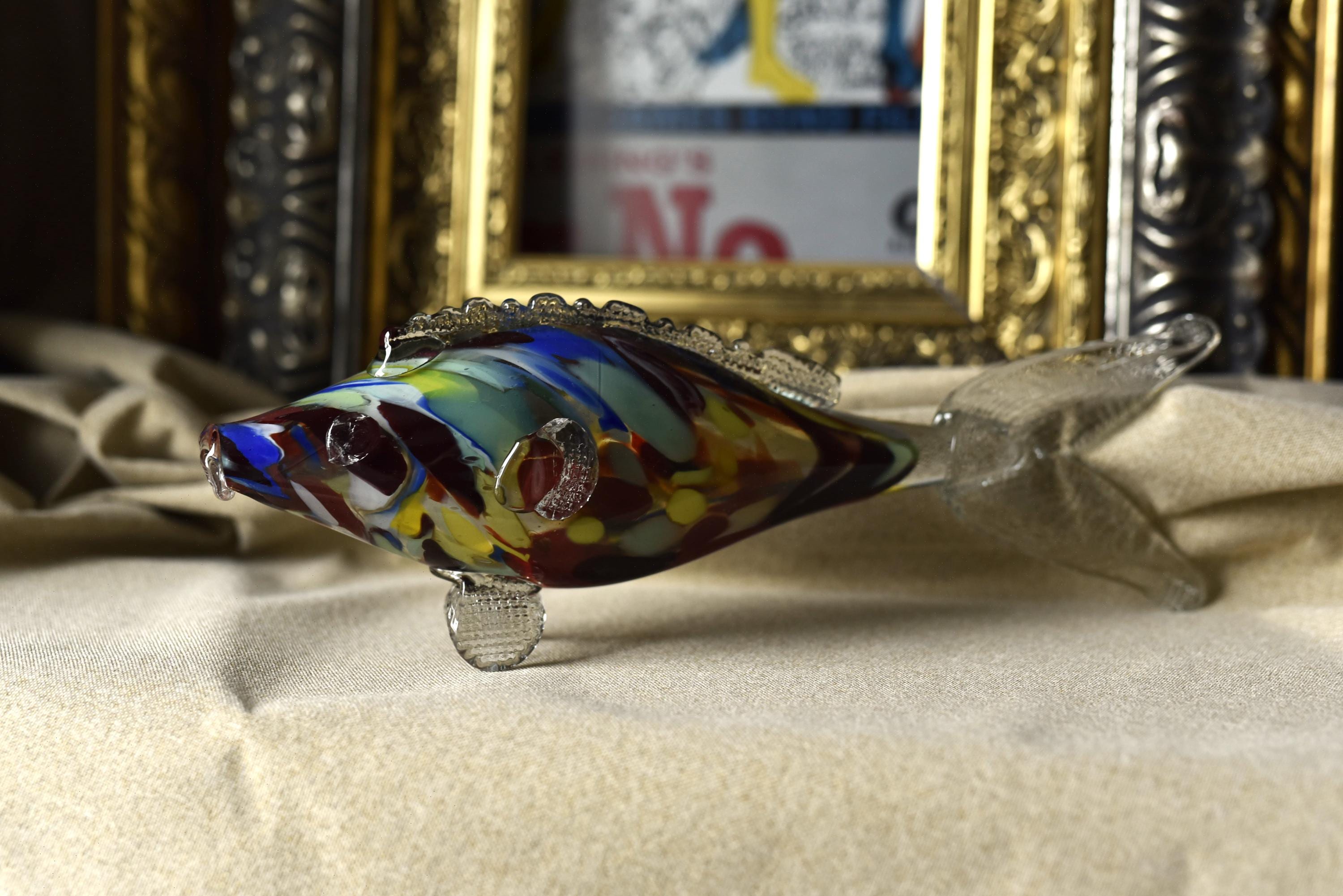 LALIQUE ラリック　魚の彫刻 緑色 ペパーウェイト　約15cm LALIQUE 売り切れる ラリック 魚の彫刻 緑色 ペパーウェイト 約15cm