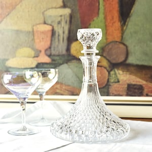 A Luxury Carafe for Alcohol Decorated With a Diamond Structure