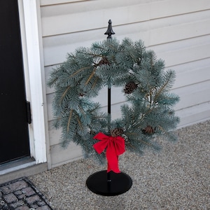 Amish Made Black Wrought Iron Wreath Holder Stand w/ Finial or star Accent for Christmas, Fall, and Seasonal Decor – Porch & Holiday Decor
