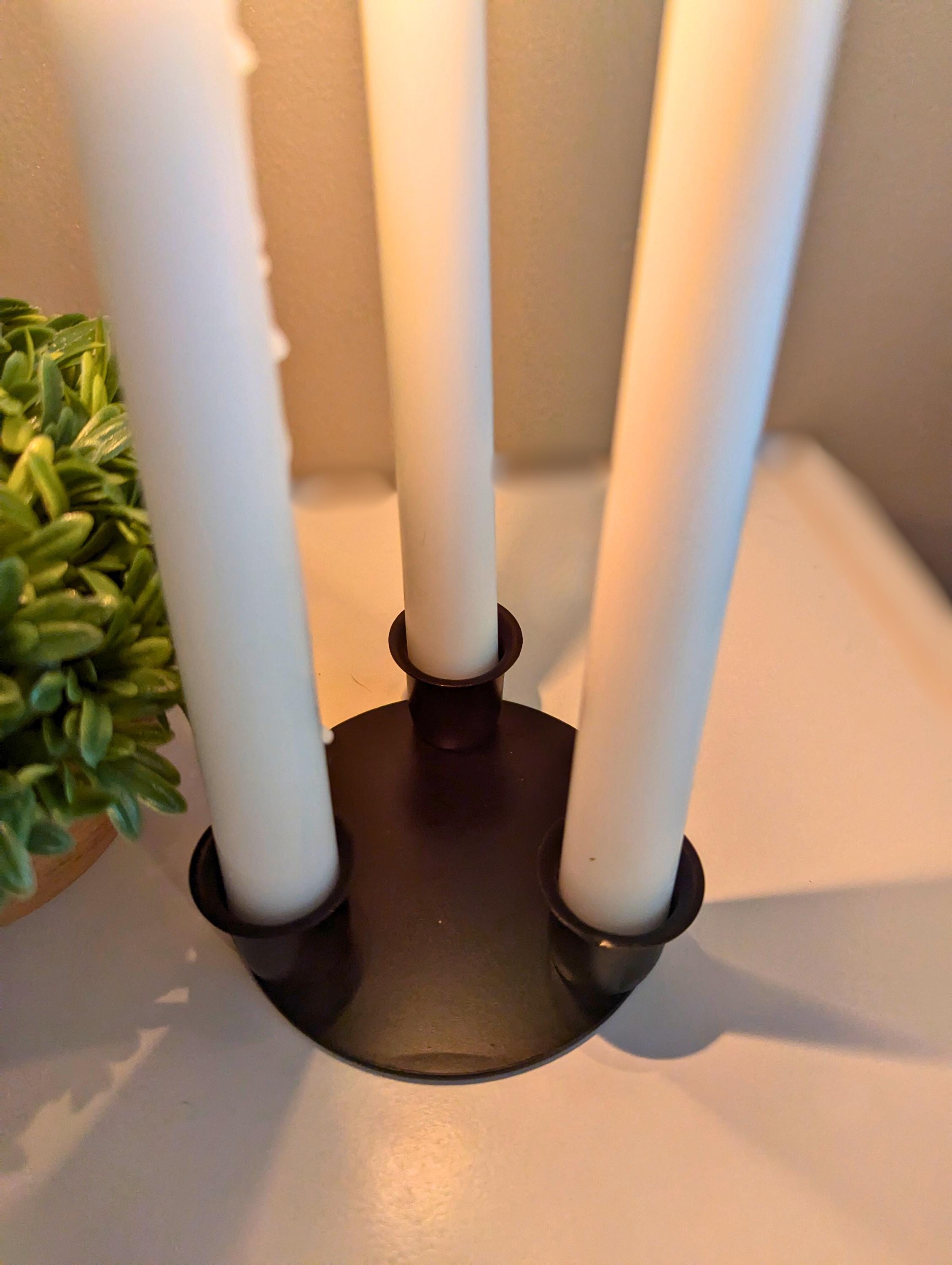 Paire De Bougeoirs En Fer Forgé Rustiques Pour Chandelles