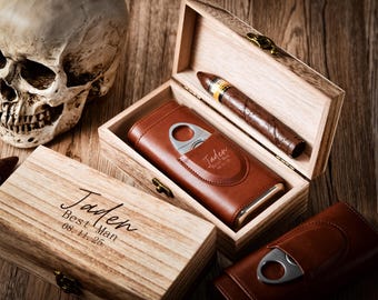 Custom humidors,groomsmen gifts,anniversary gifts,husbandgifts,leather cigar holder with cutter,cigar travel box,exquisite personalizedgifts