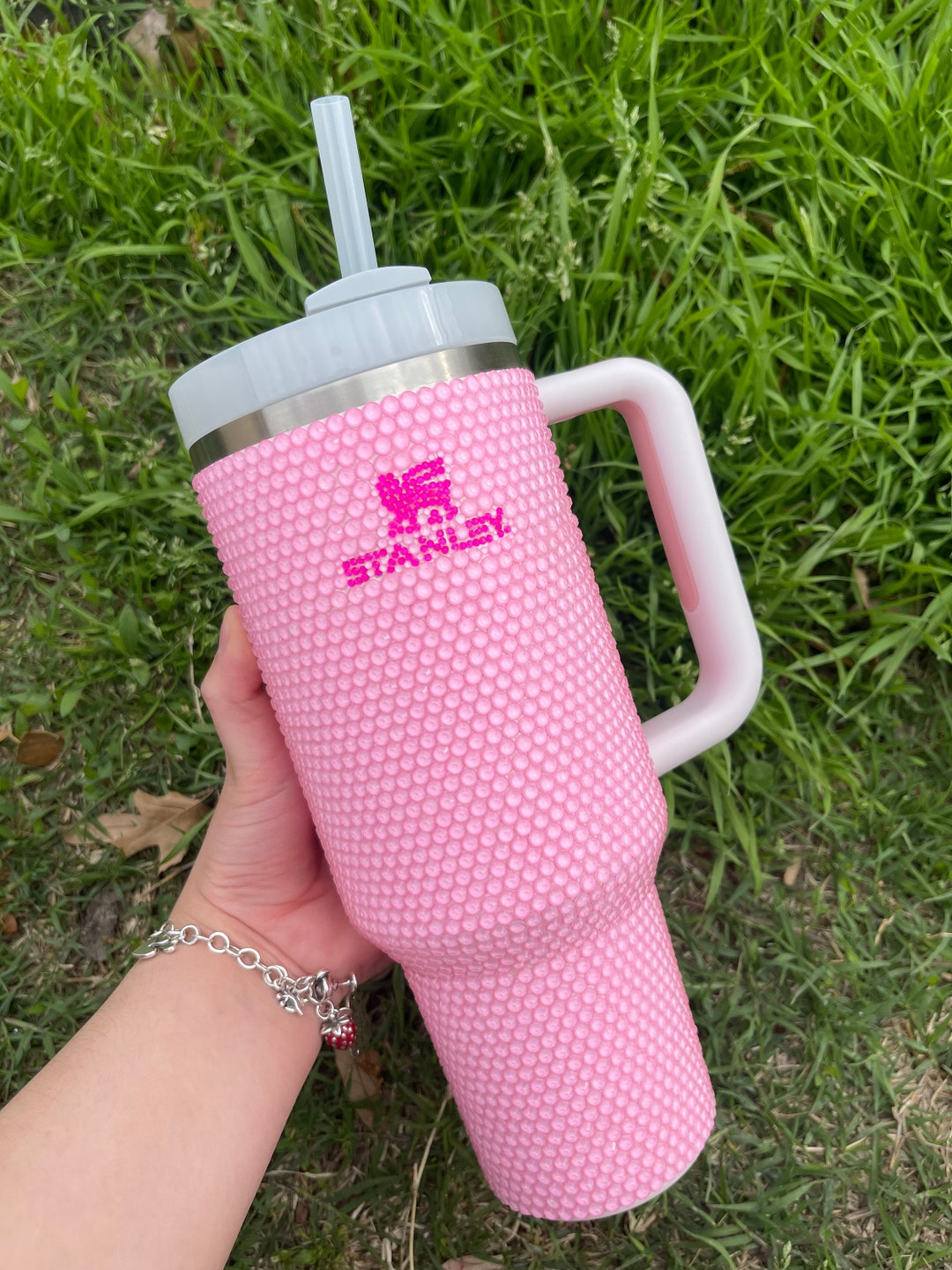  Barbie Pink water bottle, Bright pink stanley cup style, 40oz  tumbler with handle and straw, coffee cup, leak proof thermos travel cups -  swig coffee cup with handle, water bottle: Home