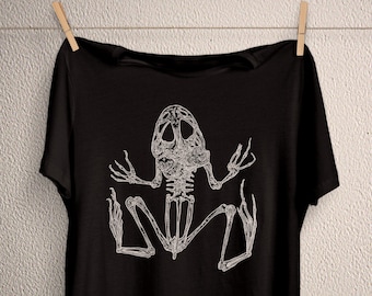 Toad frog skeleton t-shirt, animal lover shirt, creepy cute witch clothes, pagan satanic clothing pastel goth aesthetic witchcraft wicca tee