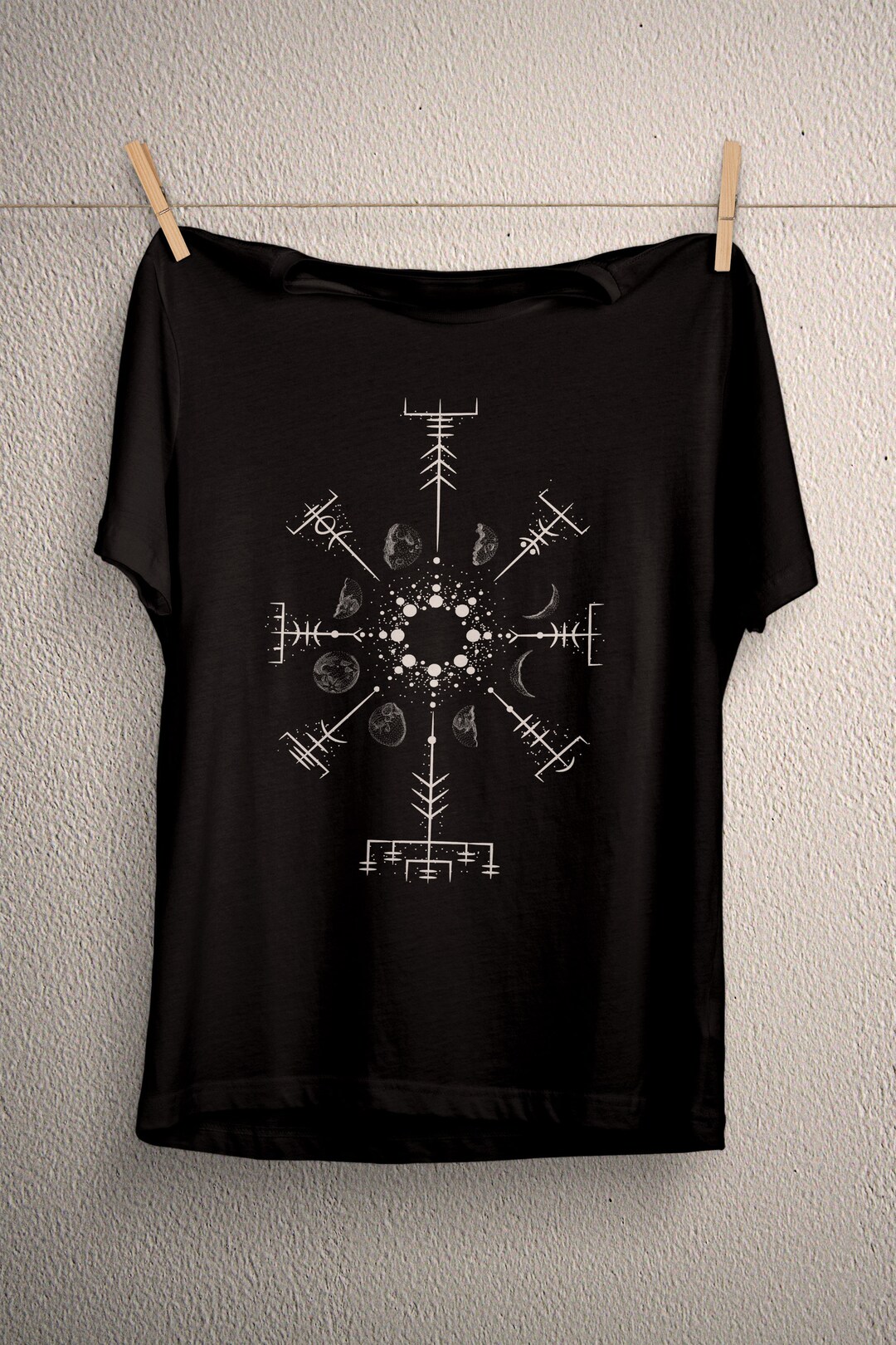 Vegvisir Viking Runes Sign Shirt Wiccan Wicca T-shirt Occult - Etsy