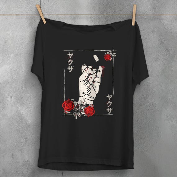 Broken promise shirt, Japanese aesthetic T-shirt, Japan street wear soft grunge clothes, kanji apparel, gothic clothing, plus size goth