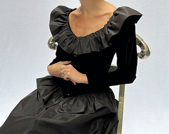 Vintage Givenchy Couture Long Sleeve Velvet Gown (S-M)