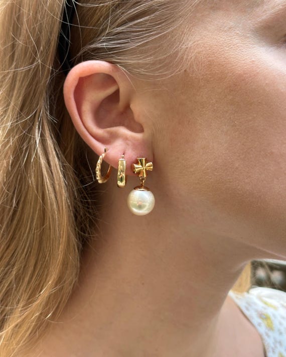 ヴィンテージゴールドクロス+パールドロップイヤリング - Etsy 日本