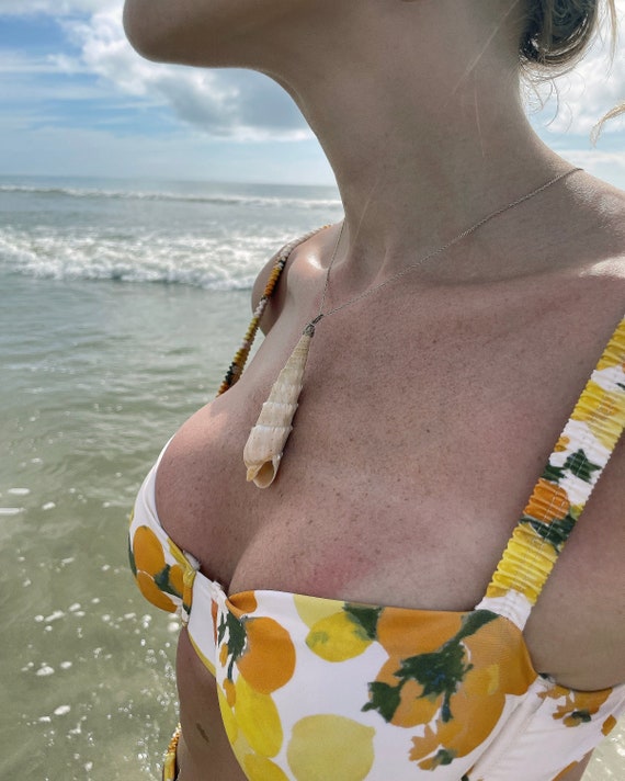 Vintage Seashell Pendant — Seashell Charm Necklace, seashell necklace