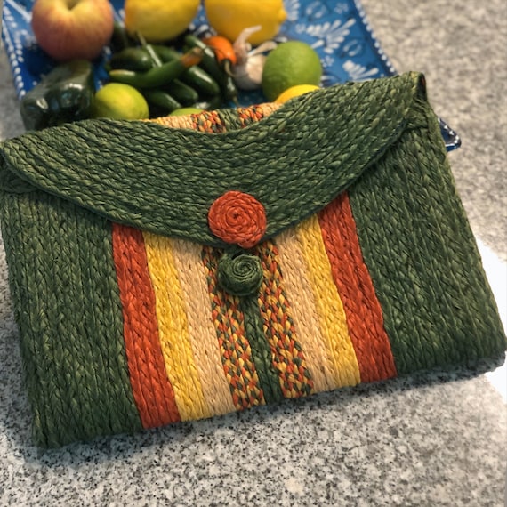 HANDMADE HAITIAN STRAW Clutch — Straw bag — straw
