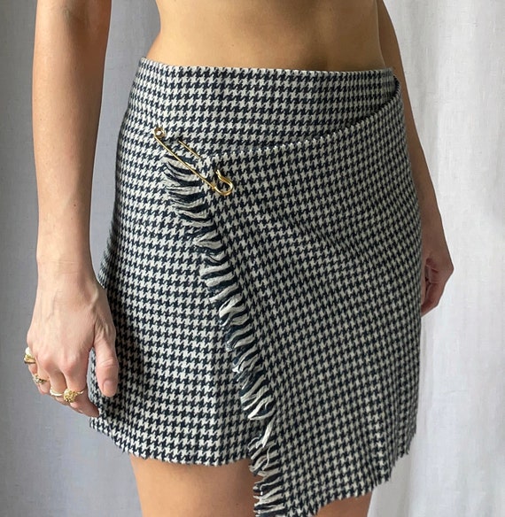 Vintage Houndstooth Wool Wrap Skirt with Safety Pi