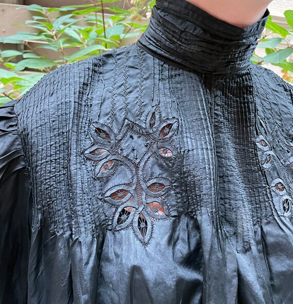 Antique Edwardian Black Silk Lace Blouse (XS-M) … - image 5