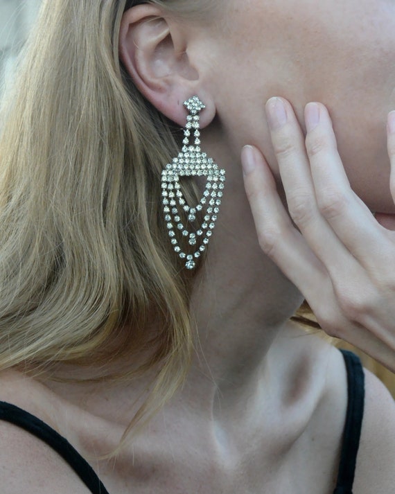 Vintage 1950s Draped Diamanté Chandelier Earrings - image 2
