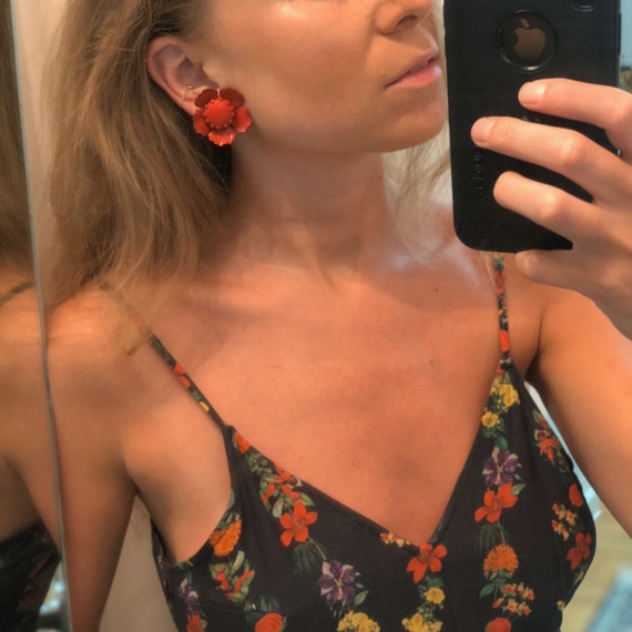 VINTAGE ENAMEL FLOWER Earrings — floral earrings —