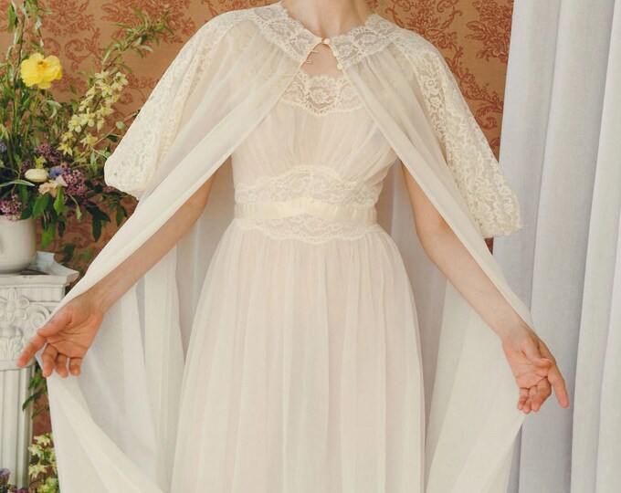 Vintage 1950s Vanity Fair Ivory Lace Peignoir Set - Etsy