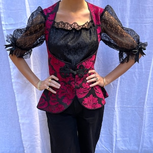 Vintage Brocade And Lace Top — Vintage dirndl top — vintage bodice — vintage corset top — vintage lace bustier top — Oktoberfest outfit