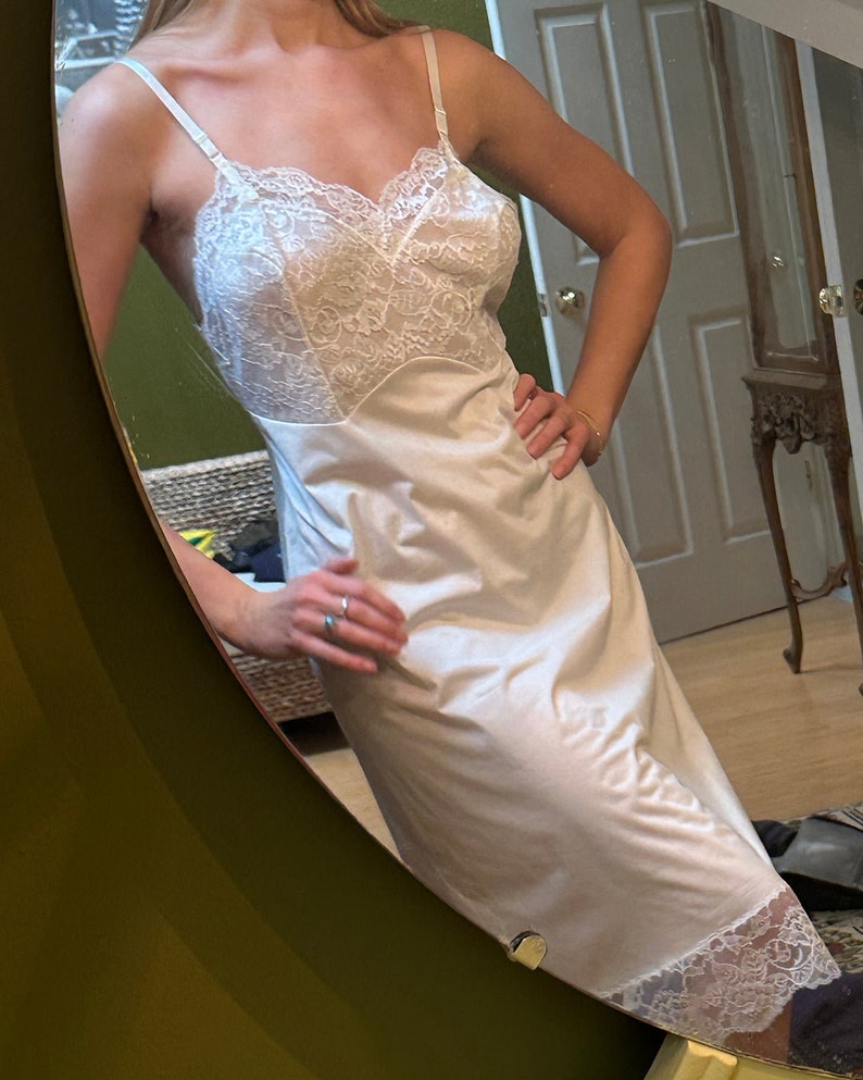 wedding dress white lace Lady Black Tie - Darcy Gown - Off-white main image 1