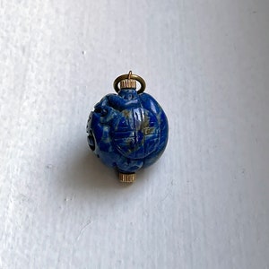 Art Deco Chinese Carved Sodalite Pendant Art Deco Chinese jewelry antique Chinese hand-carved pendant sodalite Chinese Shou jewelry image 4