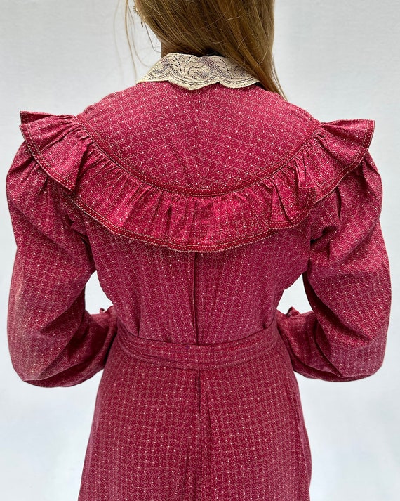 Antique Victorian Calico Dress - Victorian wrappe… - image 5