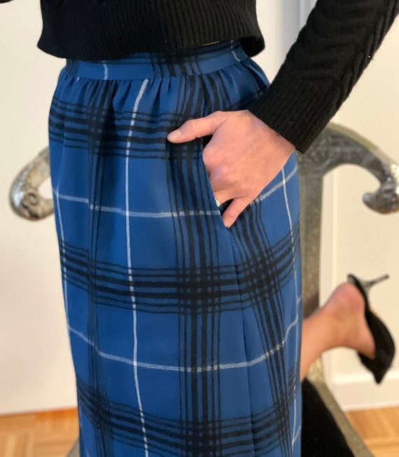 Vintage Blue Tartan Wool Skirt - SMALL vintage bl… - image 5