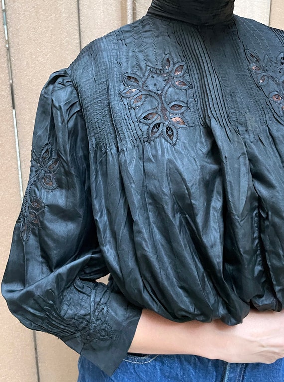 Antique Edwardian Black Silk Lace Blouse (XS-M) … - image 7