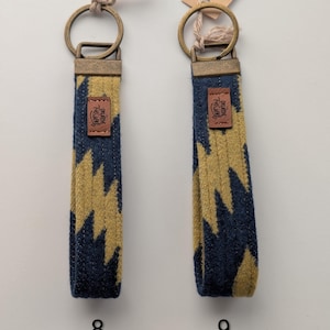Pendleton Wool Wrist Keychain: Handmade Key Fob 画像 5