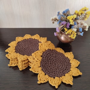 SET Sunflower Lover&#39;s Delight: Handmade Crochet Coasters in Brown Yellow - Ideal Gift for Best Lovers, Crochet hot pads